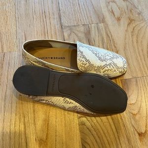 Lucky brand Laurie’s Loafer